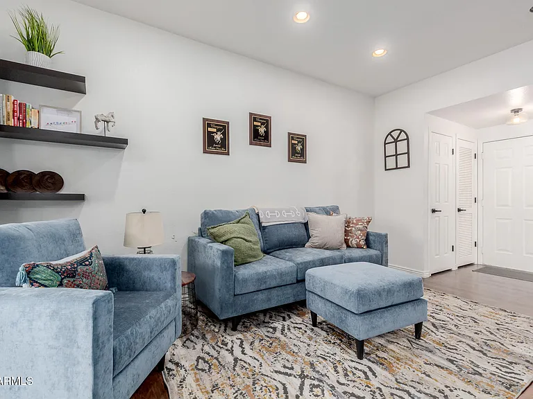 9711 E Mountain View Rd #1526 — Photo 7