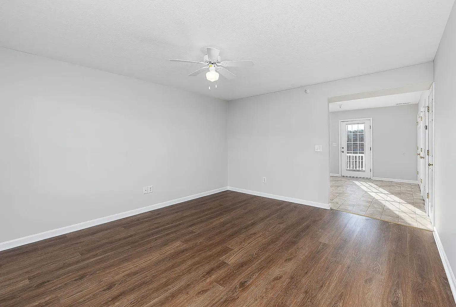 1009 Seth Drive — Photo 3