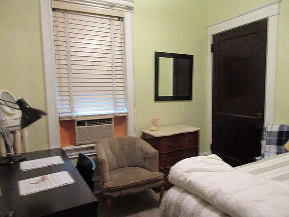 4th image of 6936 W Park Ave