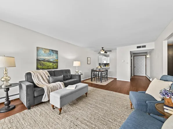 11957 West Appleton AVENUE Unit 5, Milwaukee, WI 53224