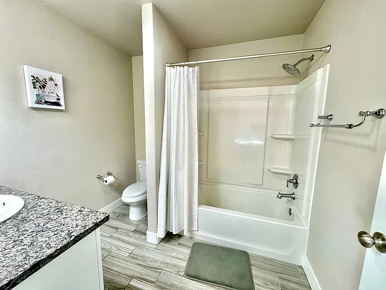 3108 Urbana Ave — Photo 18