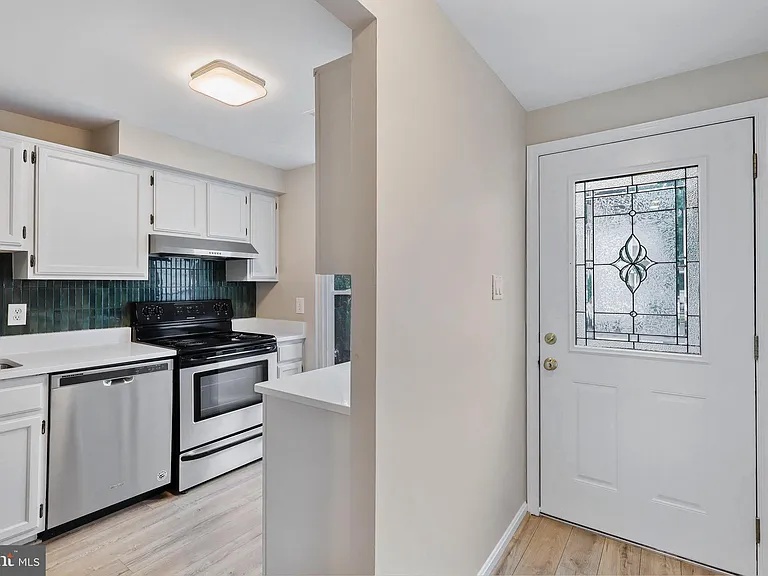 2137 Whisper Way — Photo 4