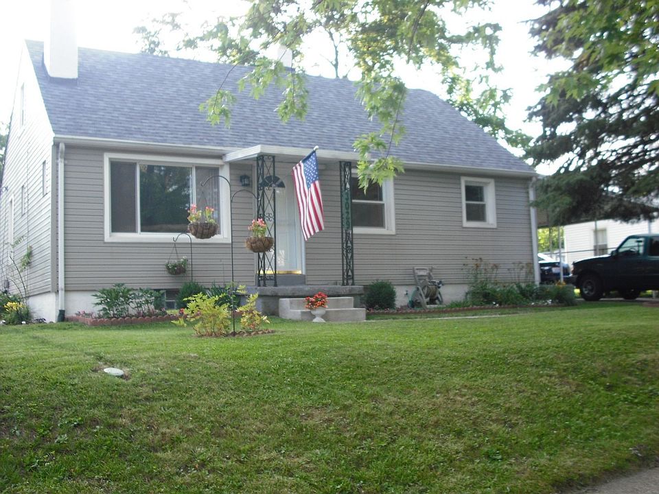 1st image of 3029 Hobart Ave