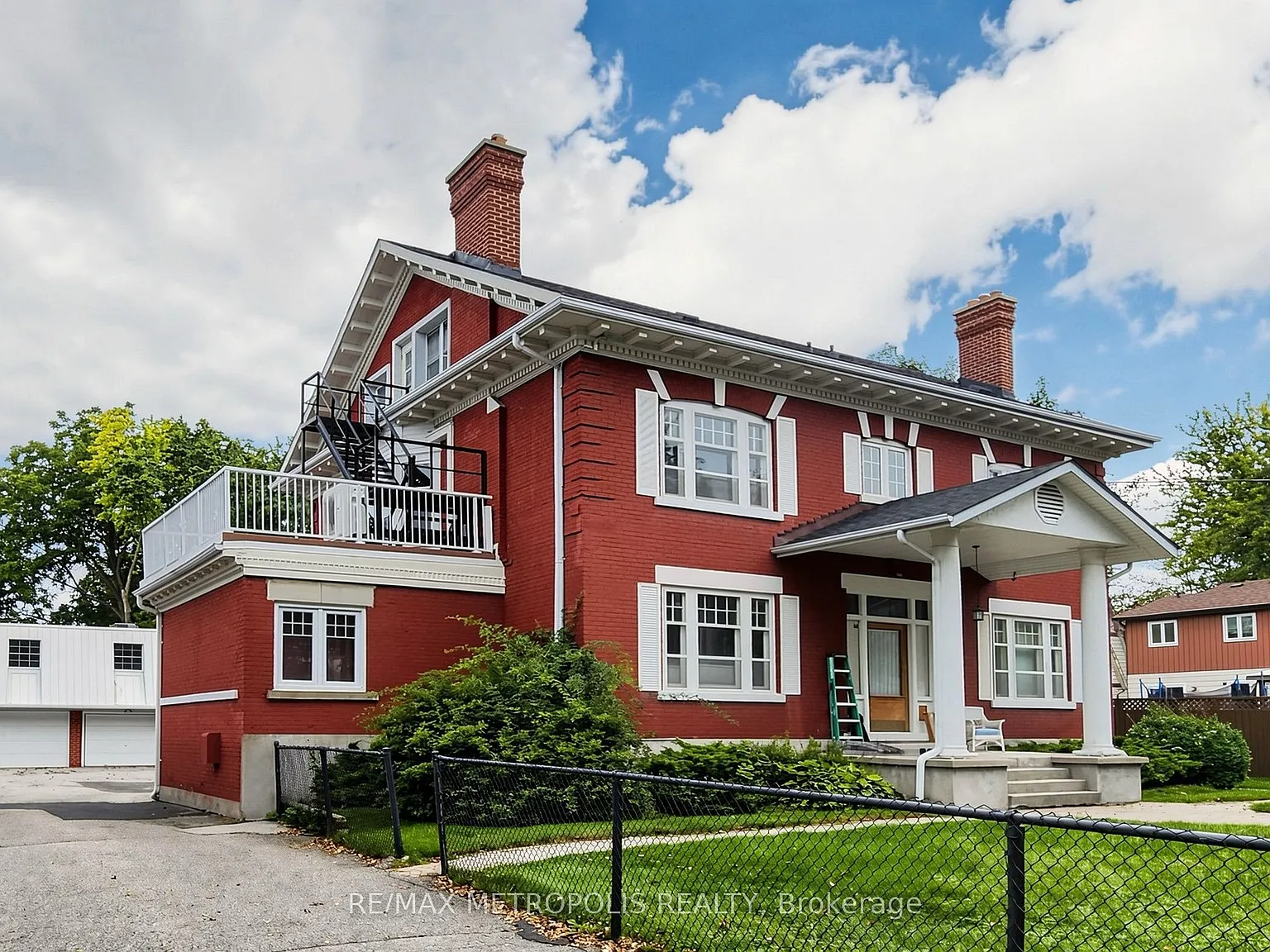 2 bed, $1,790 — Photo 3