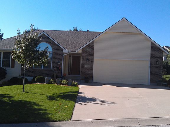 2nd image of 3132 S Elizabeth Ave