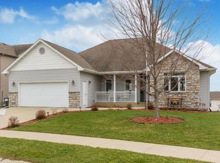5258 Middlebrook Dr NW, Rochester, MN 55901
