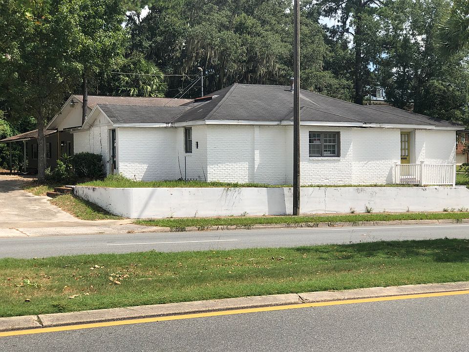 1st image of 1149 SW Main Blvd