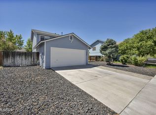 225 Poppy Hills Dr, Fernley, NV 89408
