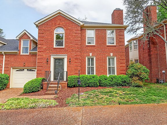 2nd image of 614 Estes Rd