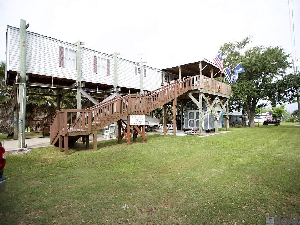 1st image of 225 Chighizola Ln
