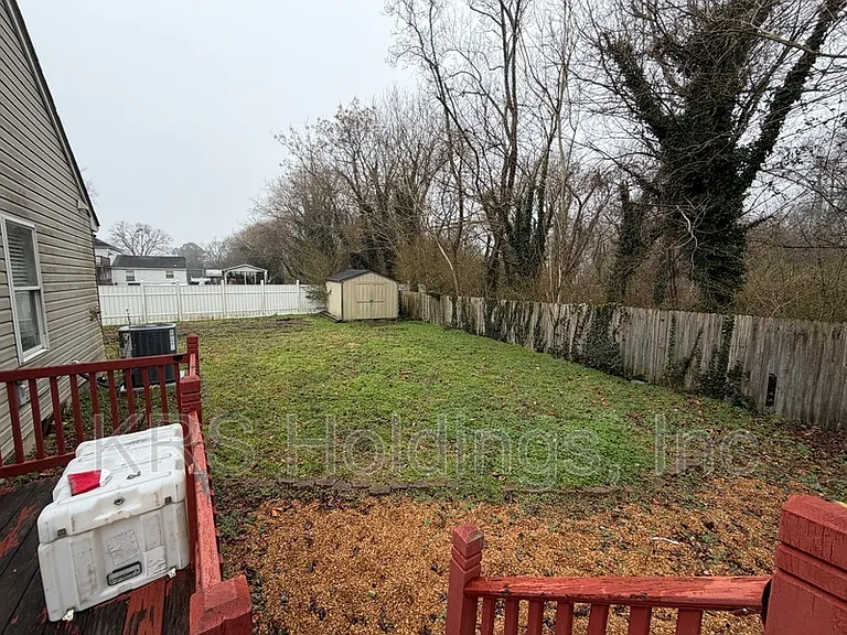 339 Goodman St — Photo 14
