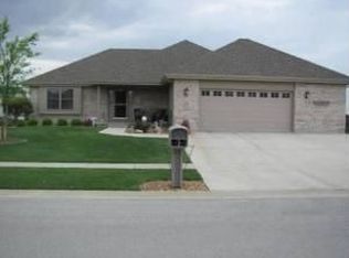 419 Highpoint Cir N, Bourbonnais, IL 60914