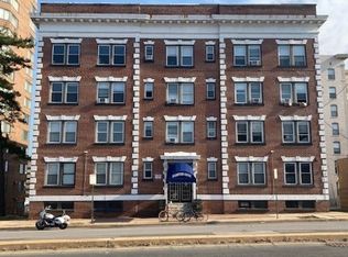 307 Dolphin St APT 4A, Baltimore, MD 21217