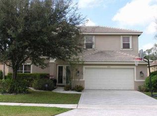 6352 Sand Hills Cir, Lake Worth, FL 33463