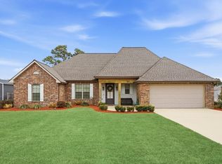 5733 Larch St, Lake Charles, LA 70605