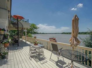 28887 E River Rd, Perrysburg, OH 43551