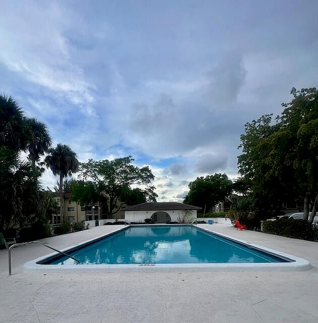 1st image of 2700 Riverside Drive #103