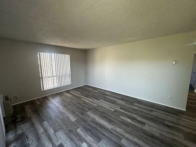 389 S Lincoln Ave #3 — Photo 13