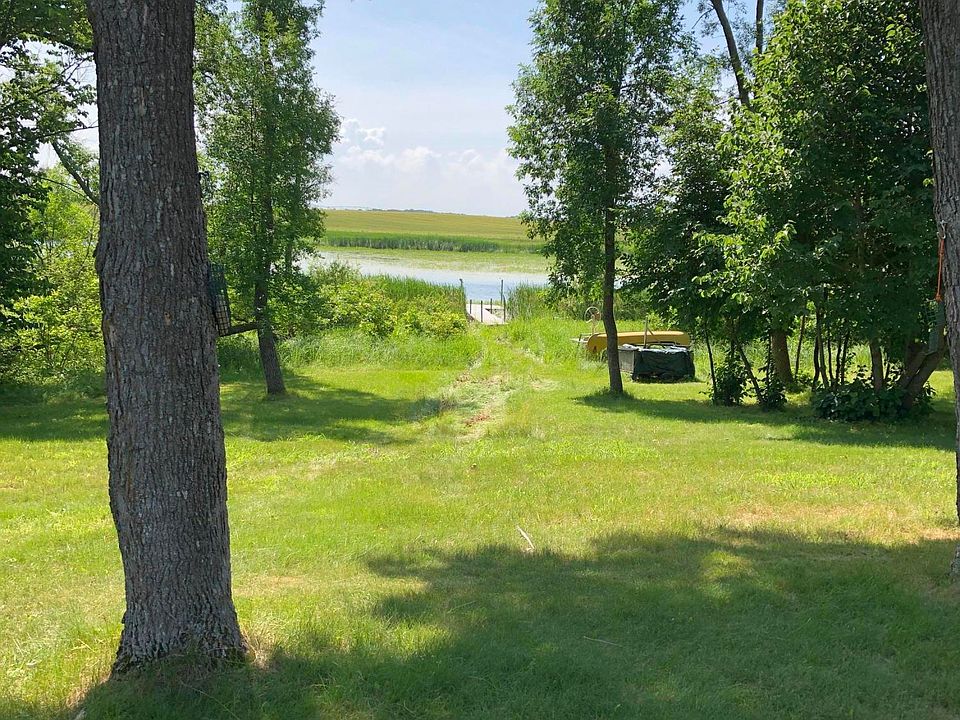 1st image of 43447 Long Lake Dr