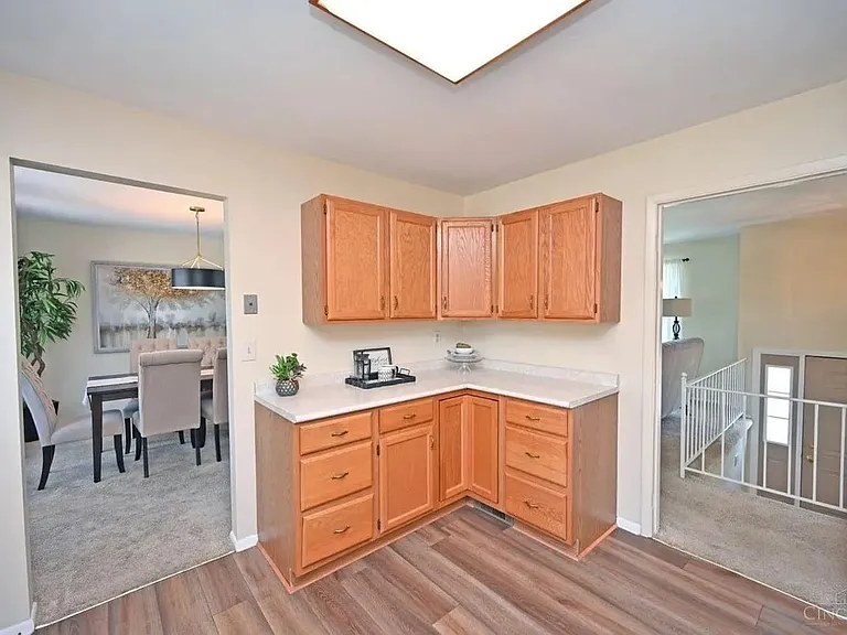 8608 Linderwood Ln — Photo 14