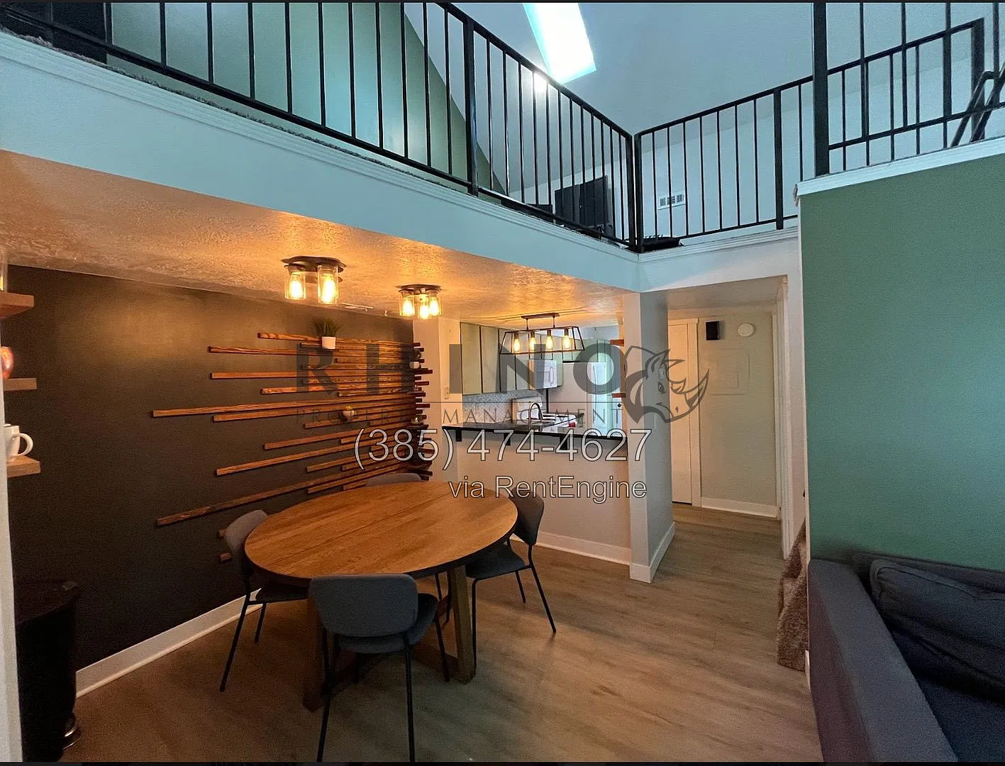 2 bed, 1.0 bath, 880 sqft, $1,490 — Photo 1