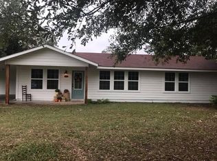 425 Lumpkin Rd, Carriere, MS 39426