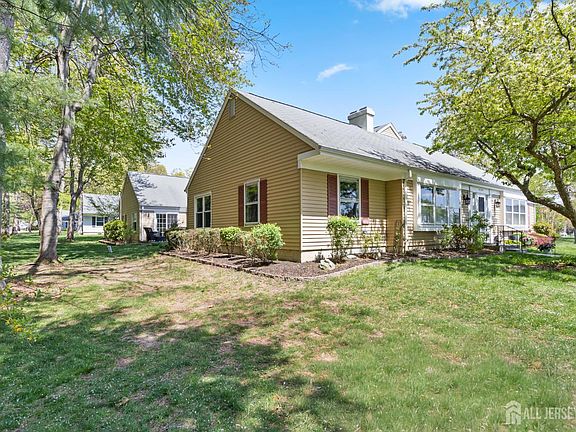 3rd image of 678 Yarborough Way #A