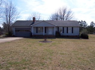 742 Skinner Rd, Boiling Springs, NC 28152