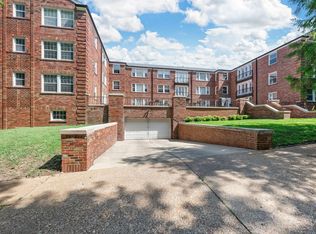 7517-19 Oxford Dr, Saint Louis, MO 63105