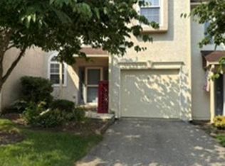 31 Viburnum Ct, Lafayette Hill, PA 19444