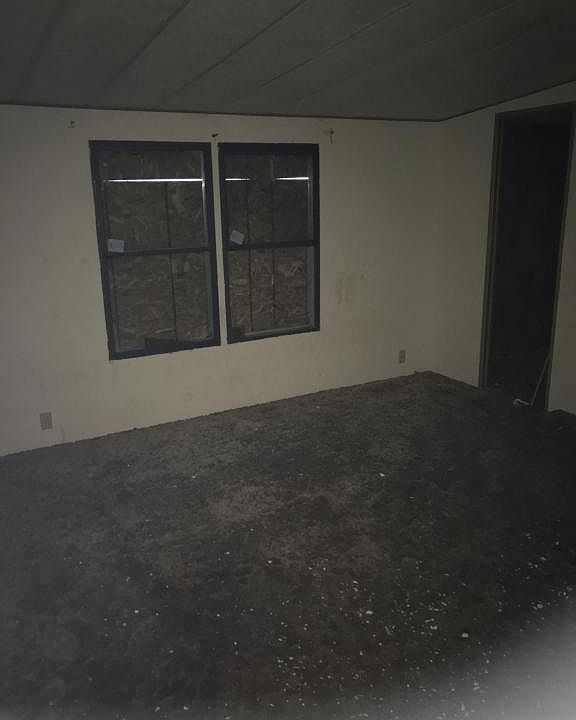 2nd image of 224 Temple St