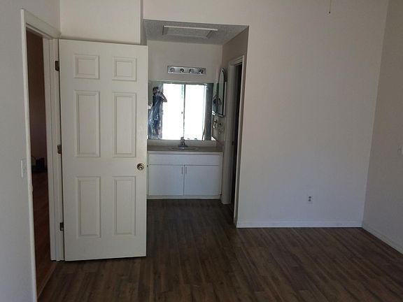 2nd image of 46 Bunker View Dr #B