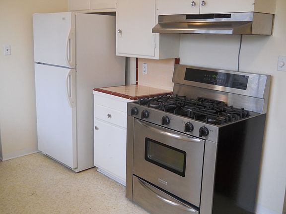 5th image of 4900 Marble Ave NE