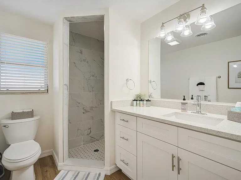 6228 Fordham Pl — Photo 19