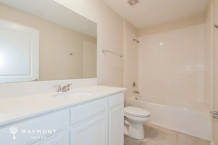 648 Eisenhower St — Photo 10