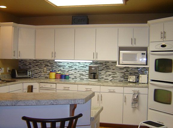5th image of 3808 Graystone Dr
