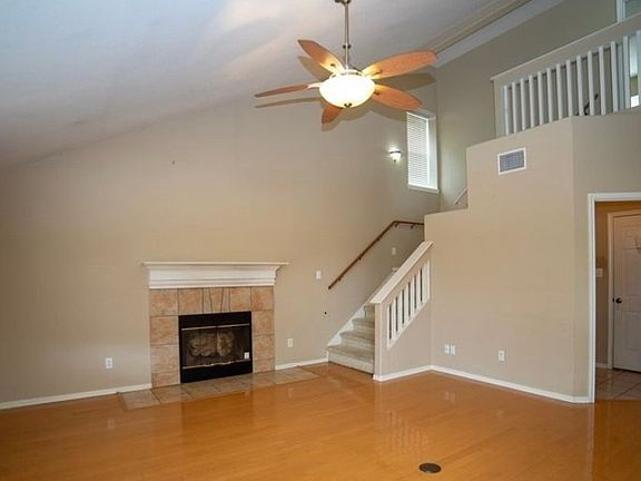 5th image of 2809 Phoenix Dr
