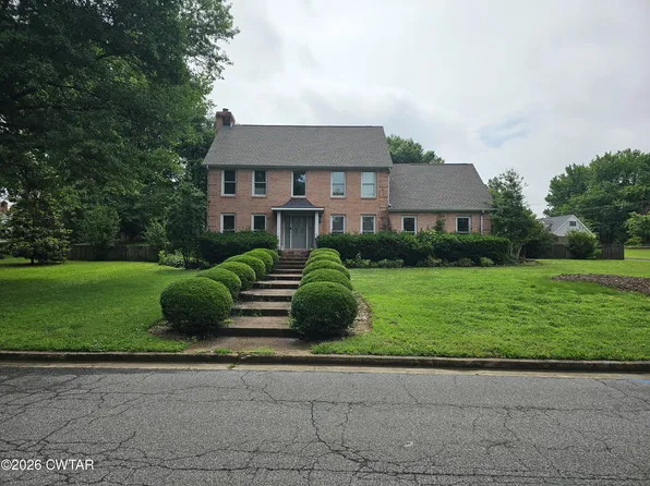 1054 Cooper Dr, Dyersburg, TN 38024