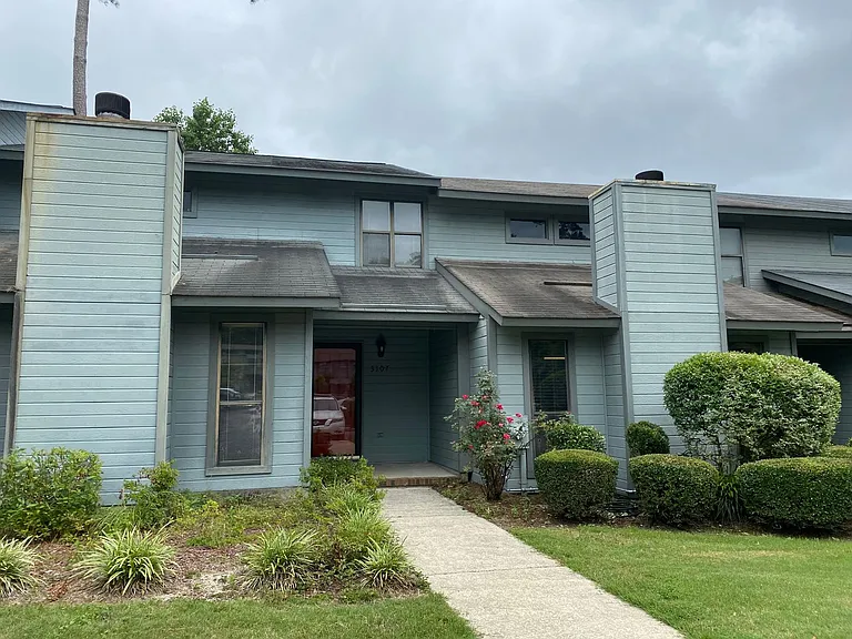 3107 Bobcat Ct — Photo 1