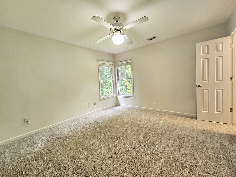 7335 Craigleith Dr — Photo 48