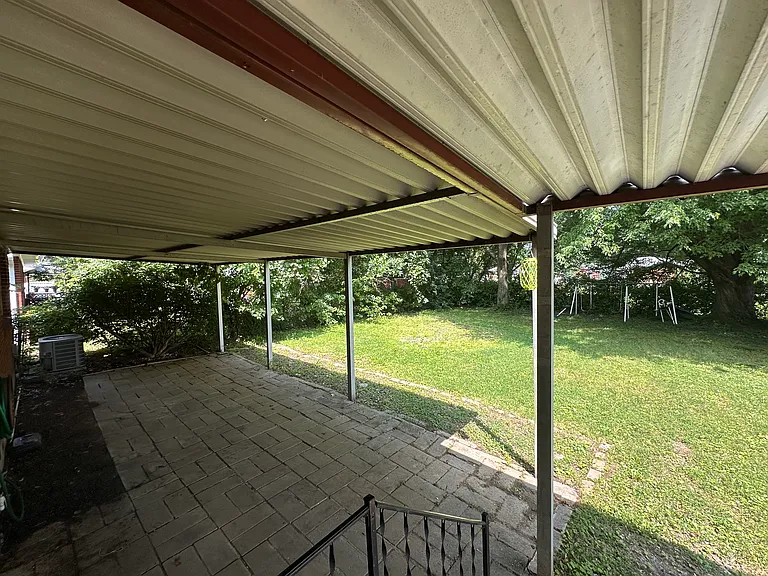 7817 Conifer Dr — Photo 3