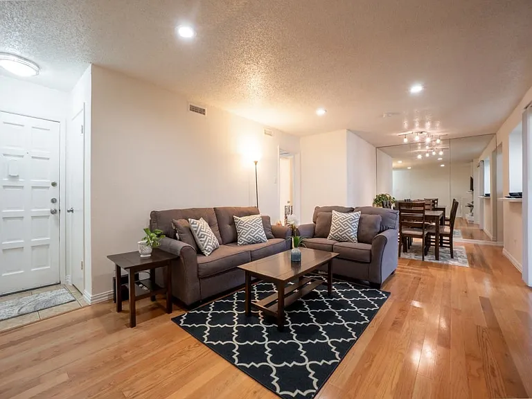 5132 Amesbury Dr #205 — Photo 10