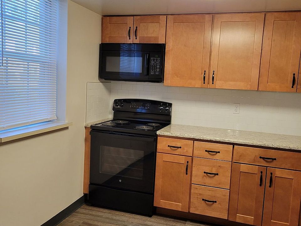 Chateau d'Eden 1501 Butter Rd Lancaster PA Zillow