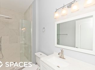 1335 W Taylor St #1, Chicago, IL 60607