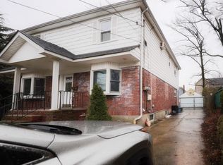 22 Margaretta Ct, Staten Island, NY 10314