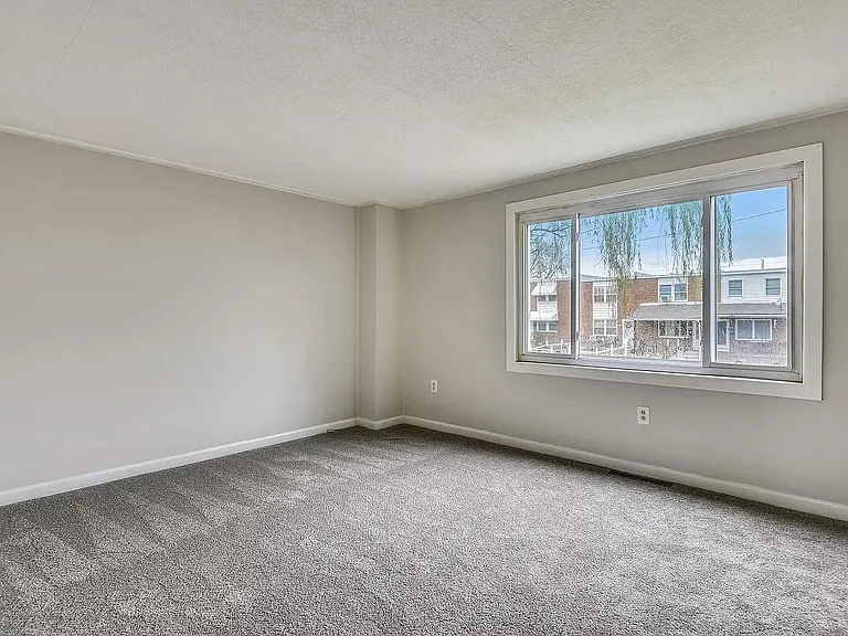 8025 Lansdale Rd — Photo 11