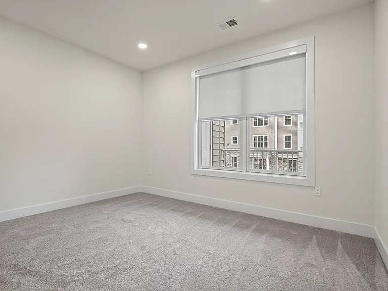 The Somerset at Montgomery — Photo 39
