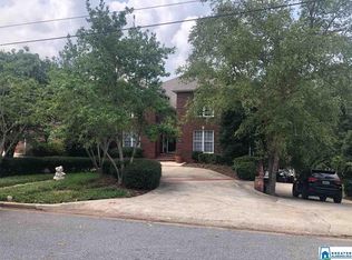 13 Chateau Ln, Oxford, AL 36203