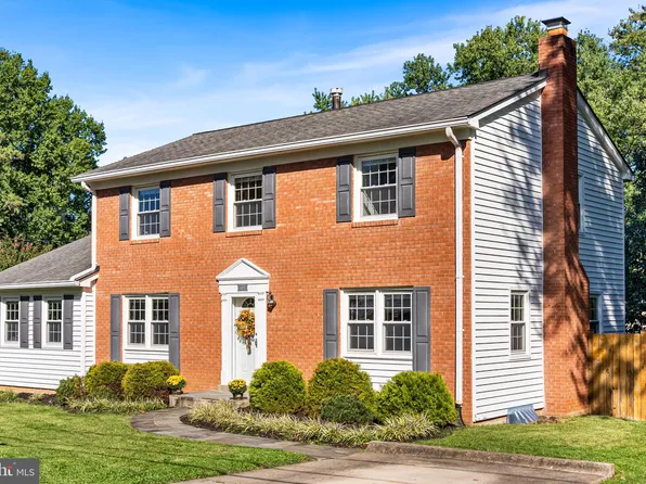5621 Cornish Way, Alexandria, VA 22315