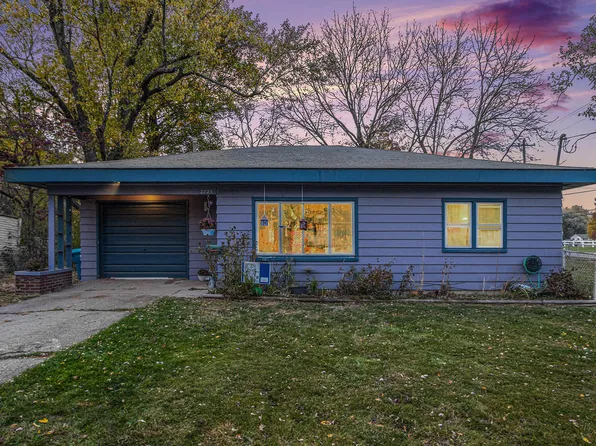 2725 Glendale Blvd, Kalamazoo, MI 49004